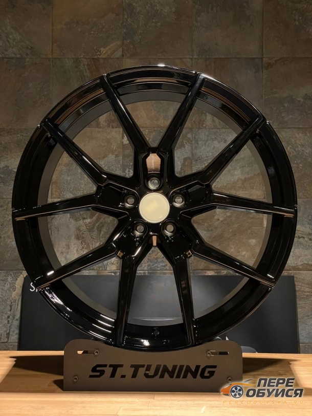 Диски Replica ST 5628    