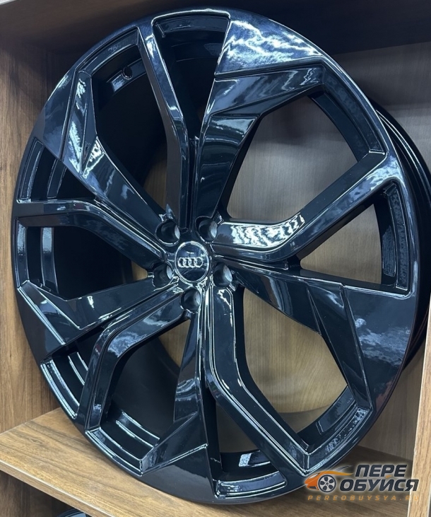 Диски Replica ST A267, цвет Gloss Black