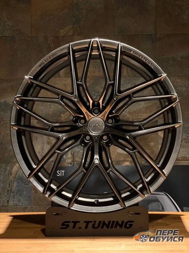 Диски Replica ST FFFK08, цвет Hyper Black