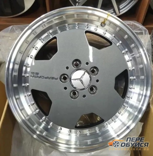 Диски Replica ST MB 5852, цвет GML