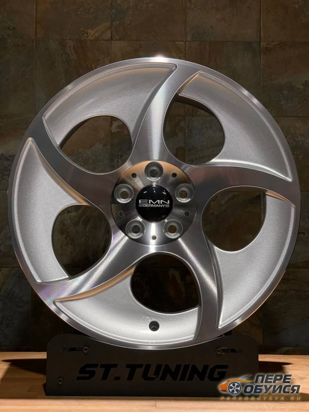 Диски Replica ST СH MB B4380    