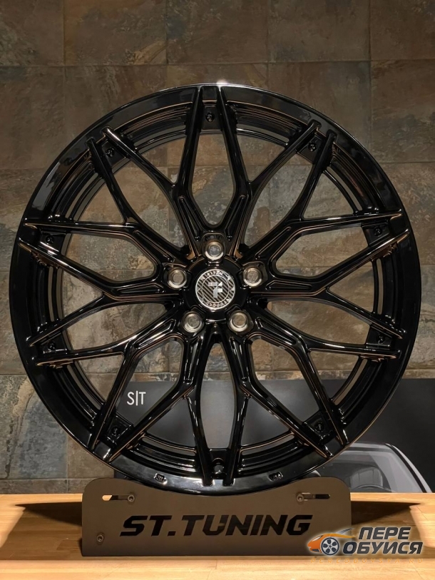 Диски Replica ST TF797, цвет Gloss Black